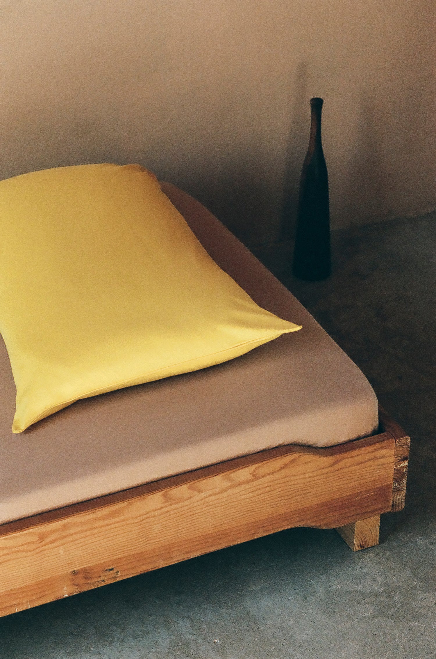 Mushroom fitted sheet organic cotton jersey knit