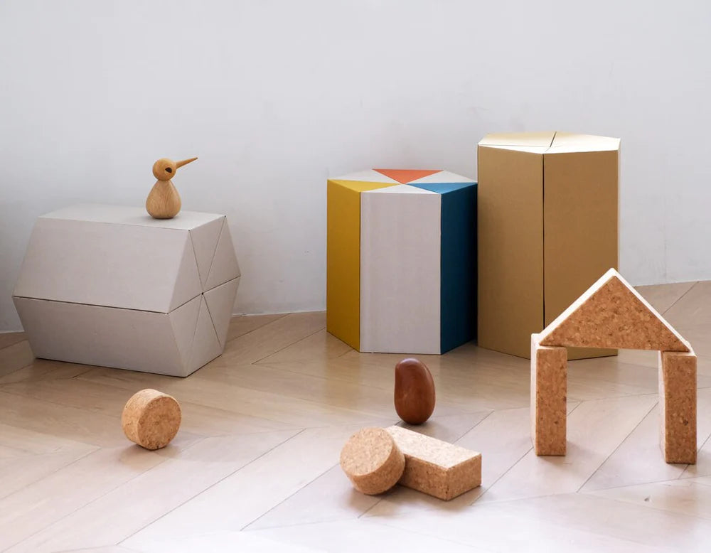 Riki Stool lightweight cardboard furniture