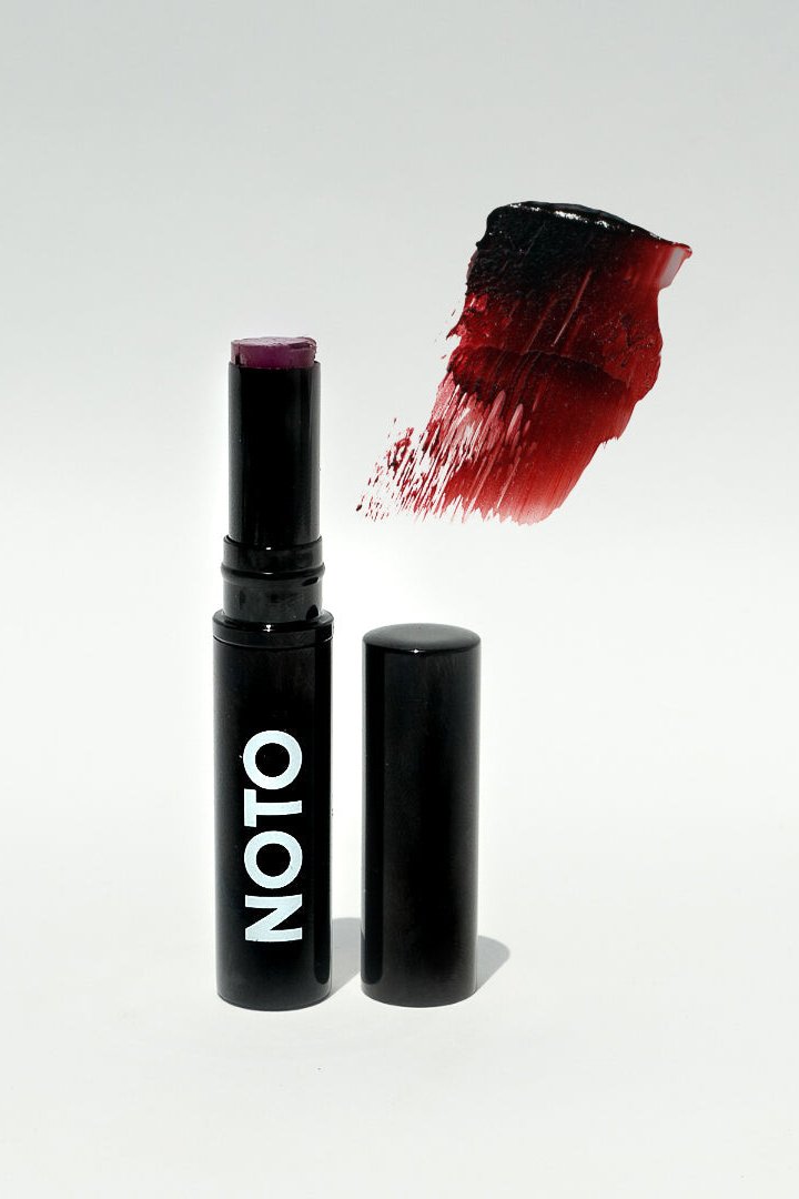 Noto Genet Multi-Bene Stick lip stain
