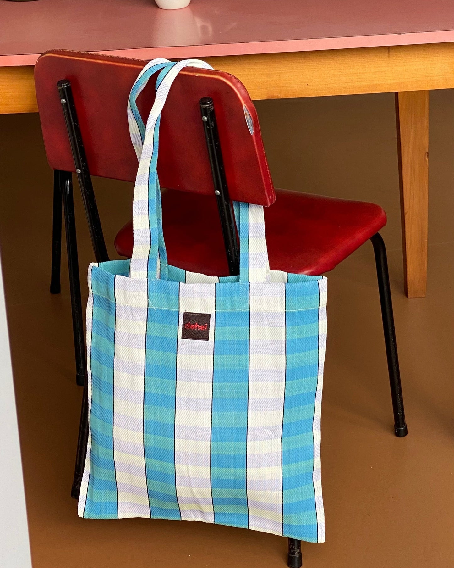 flat tote bag