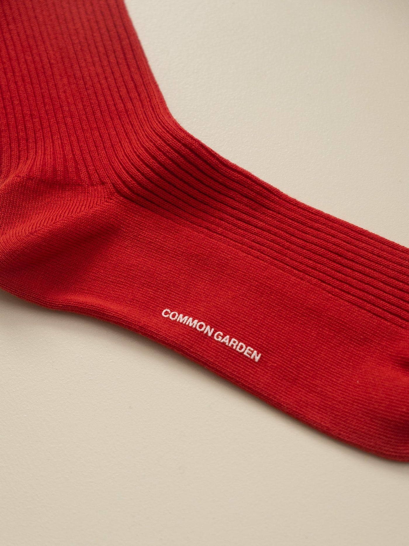 common garden socks - rust